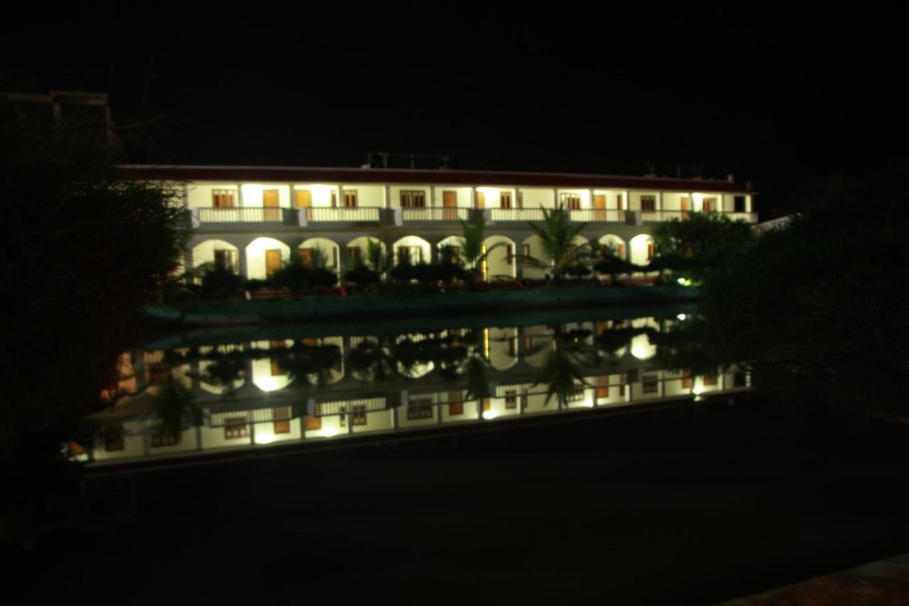 Debraj Beach Resort 만다르모니 외부 사진
